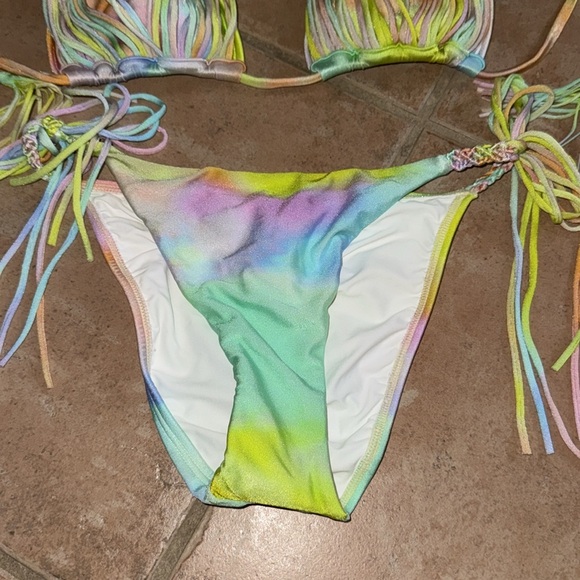 New with Tags Large Pily Q bikini - Picture 2 of 4